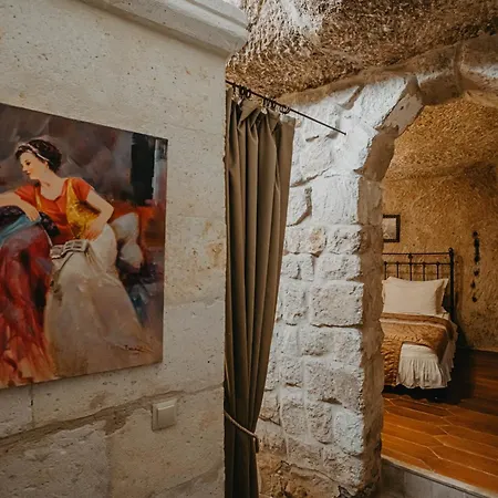 Melekler Evi Cave Urgup