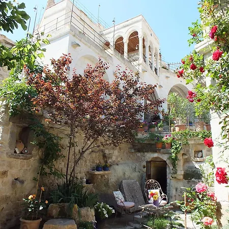 Melekler Evi Cave Ürgüp
