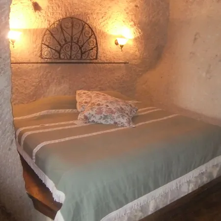 Melekler Evi Cave Urgup