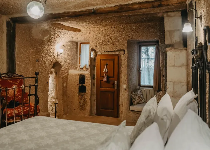 Melekler Evi Cave Hotel